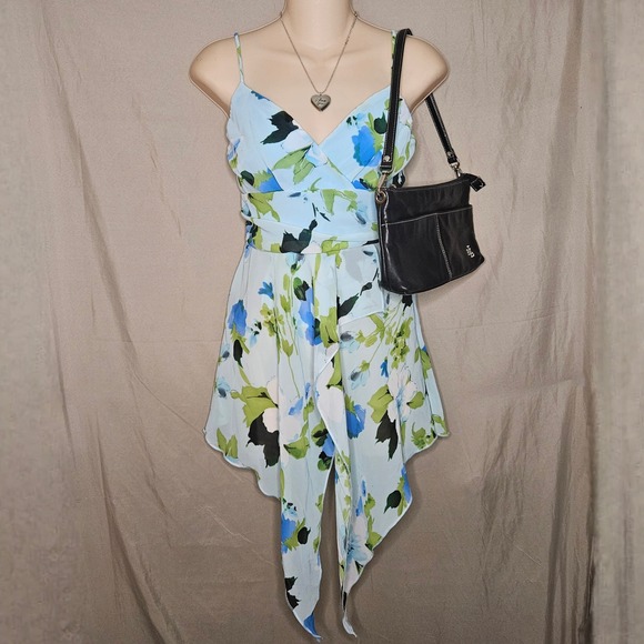 Y2K Floral Handkerchief Hem Cami Top - Picture 1 of 8
